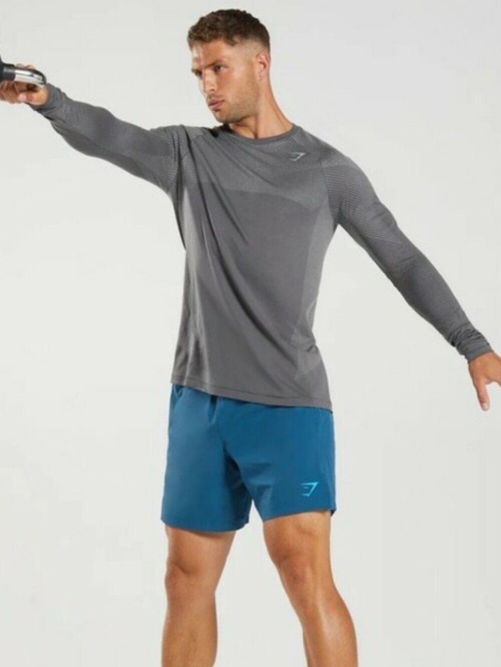 Gymshark Men's Long-Sleeve Athletic Shirt in Gray